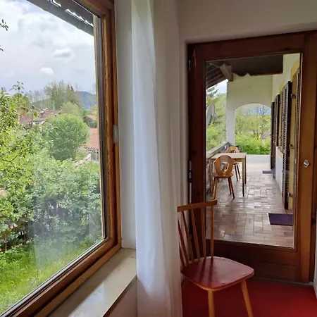 Lägenhet Grosse Mit Dachterrasse Saulgrub