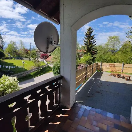 Grosse Mit Dachterrasse Заульгруб